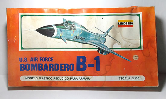 MODELO BOMBARDERO B 1